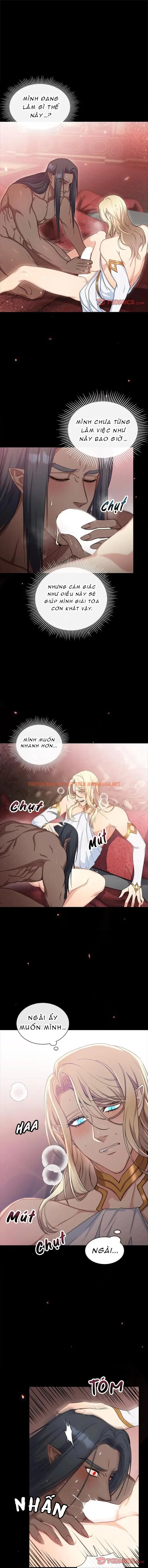 Crimson Moon - Chapter 8